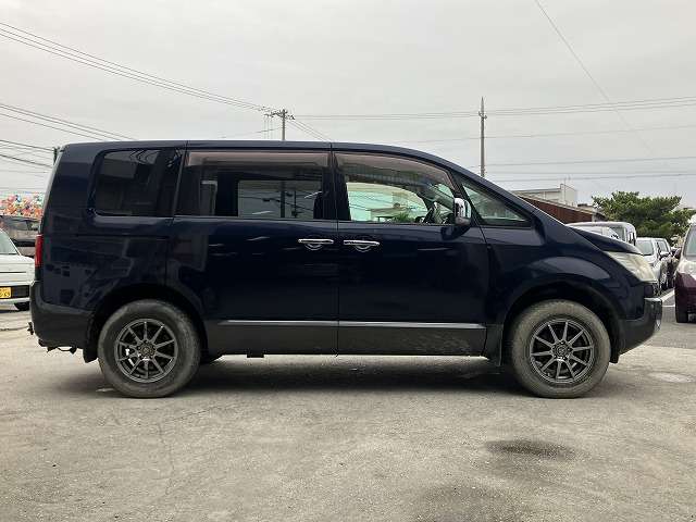 三菱 デリカD：5