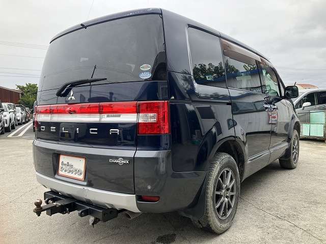 三菱 デリカD：5