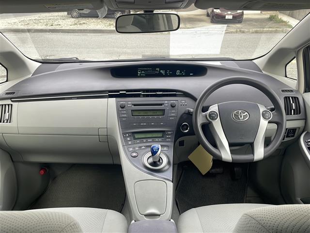 トヨタ プリウス