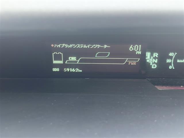 トヨタ プリウス