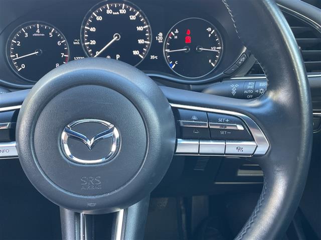 マツダ MAZDA3ファストバック
