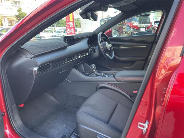 マツダ MAZDA3ファストバック