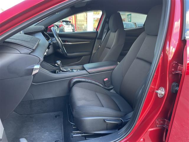 マツダ MAZDA3ファストバック