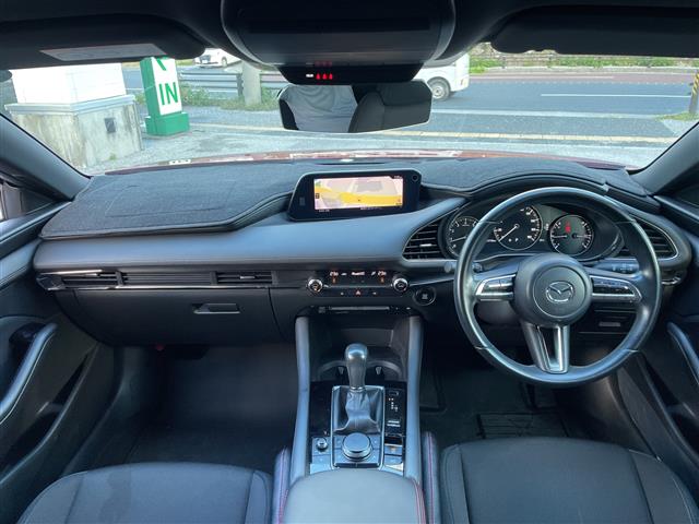 マツダ MAZDA3ファストバック