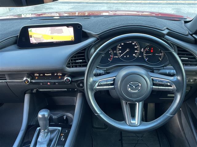 マツダ MAZDA3ファストバック