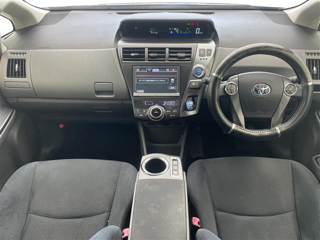 トヨタ プリウスα