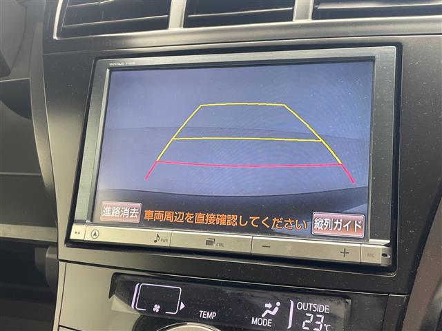 トヨタ プリウスα