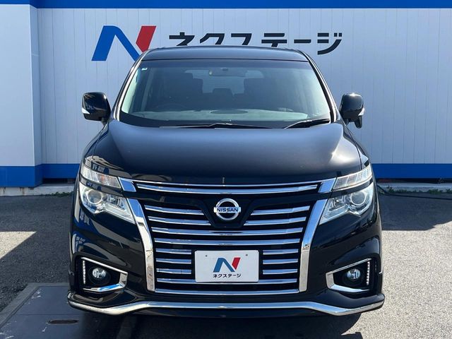 日産 エルグランド