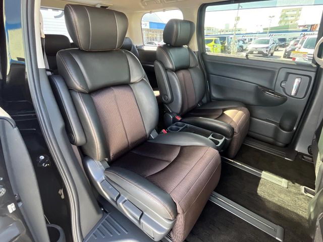 日産 エルグランド