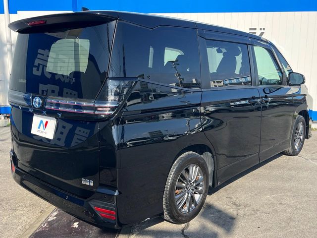 トヨタ ヴォクシー