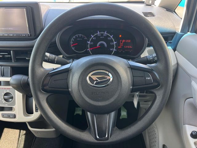 ダイハツ ムーヴ