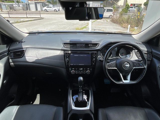 日産 エクストレイル