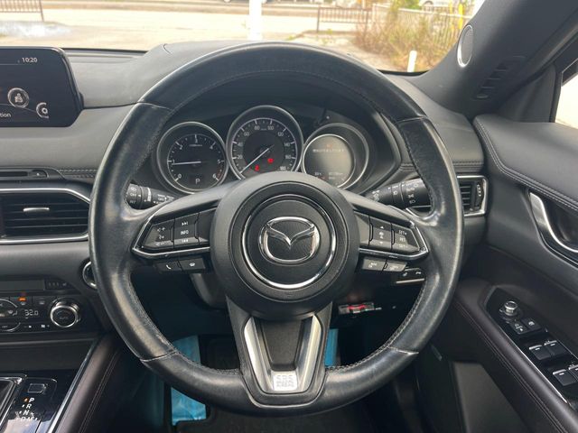 マツダ CX-8