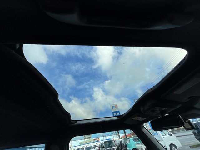 ダイハツ タフト