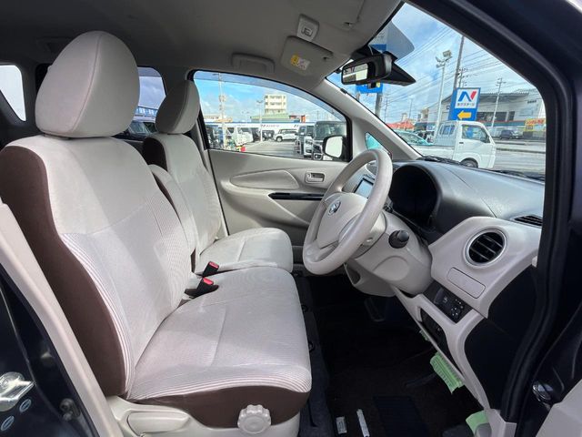 日産 デイズ