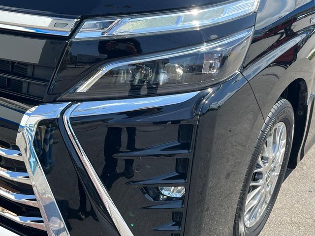 トヨタ ヴォクシー