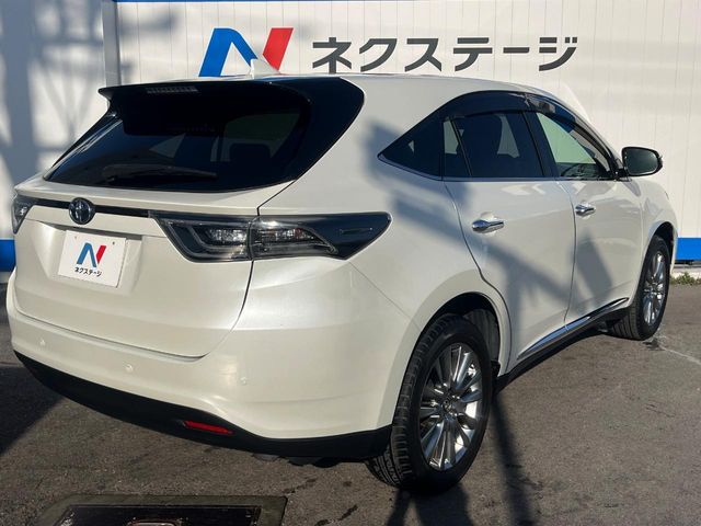 トヨタ ハリアー