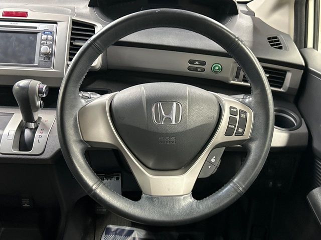 ホンダ フリードハイブリッド