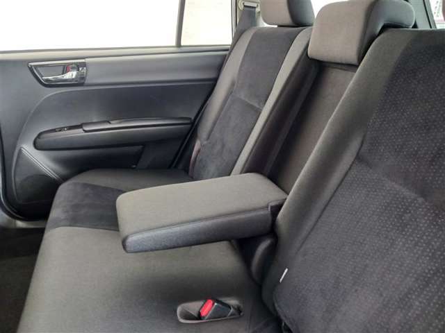 トヨタ カローラフィールダー