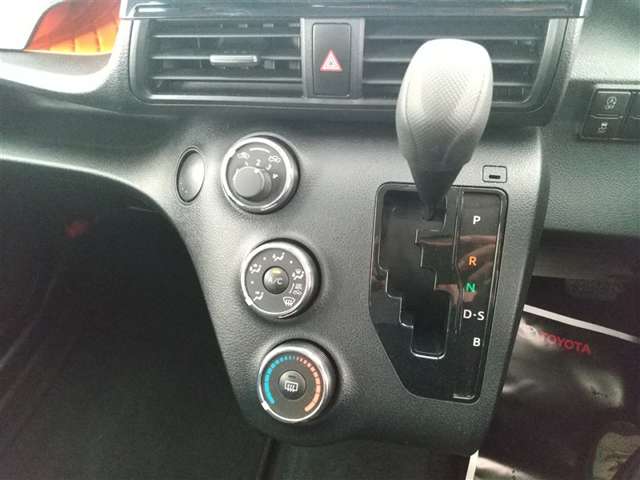 トヨタ シエンタ