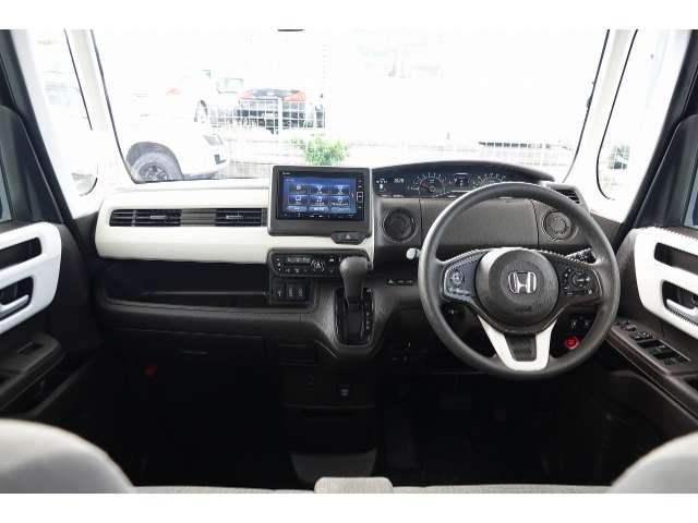 ホンダ N-BOX