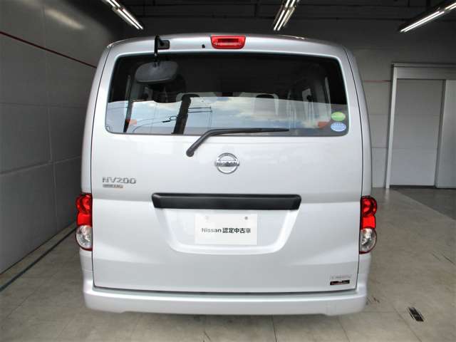 日産 NV200バネットバン