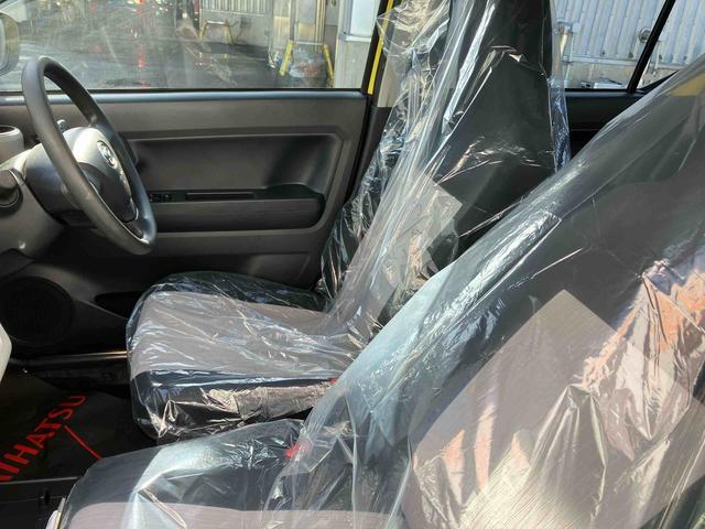 ダイハツ ミライース