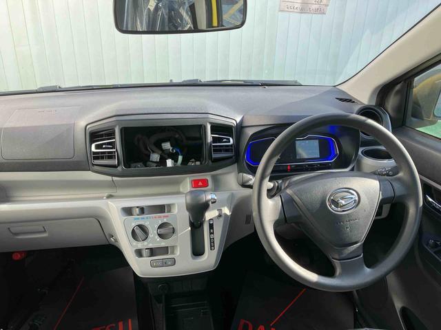 ダイハツ ミライース