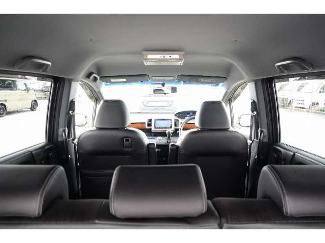 ホンダ フリードスパイクハイブリッド