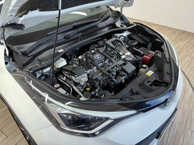 トヨタ C-HR