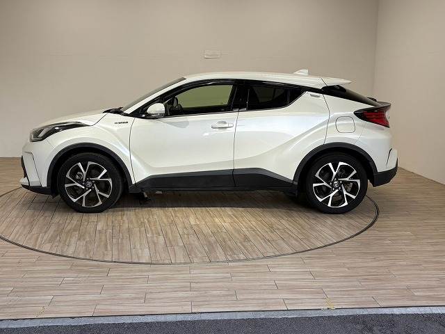 トヨタ C-HR