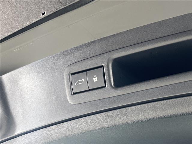 レクサス UX