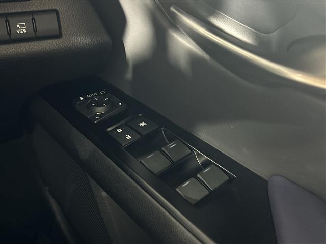 レクサス UX