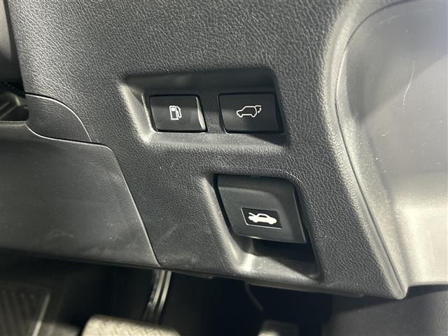 レクサス UX
