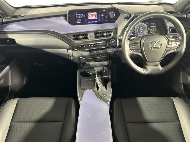 レクサス UX