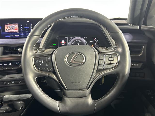 レクサス UX