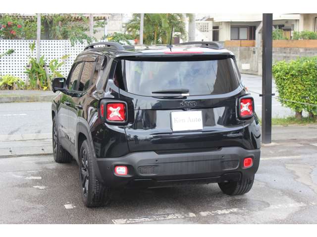 ジープ レネゲード