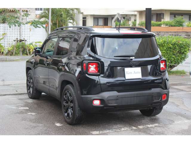 ジープ レネゲード