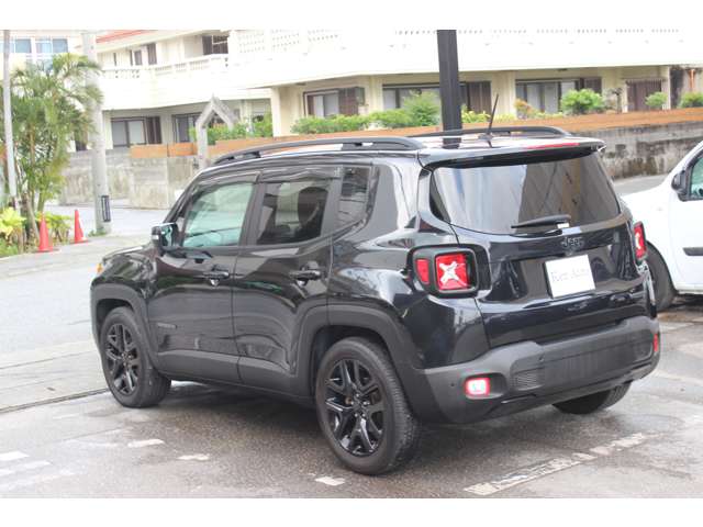 ジープ レネゲード