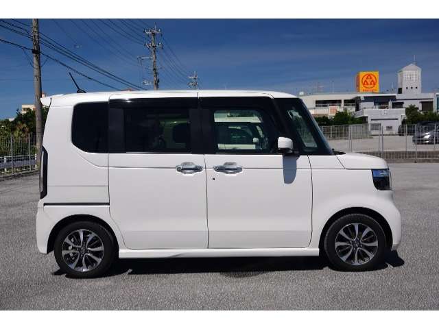 ホンダ N-BOX