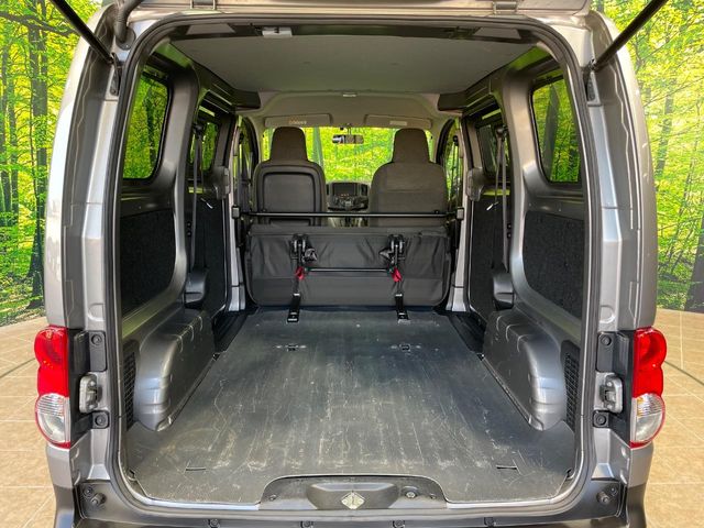 日産 NV200バネットバン