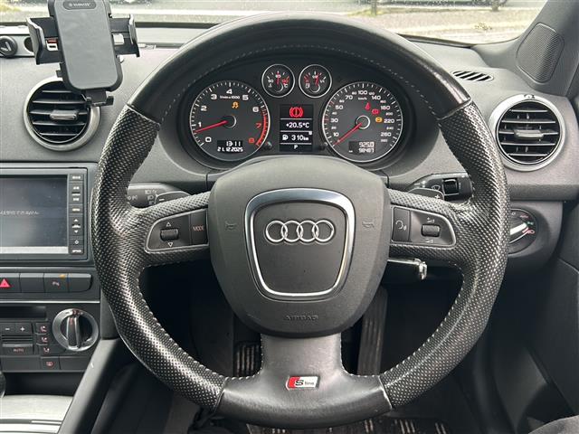 アウディ A3スポーツバック