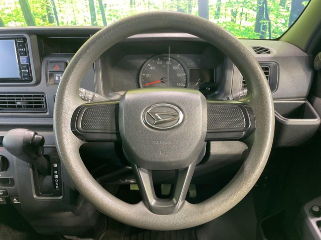 ダイハツ ハイゼットカーゴ