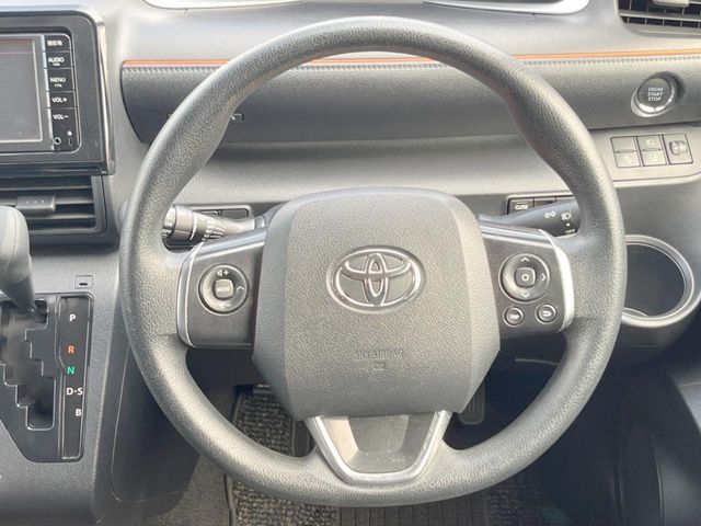 トヨタ シエンタ