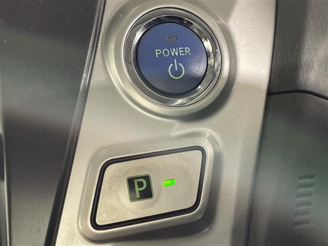 トヨタ プリウスα