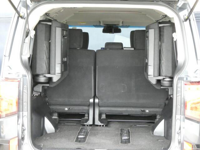 三菱 デリカD：5