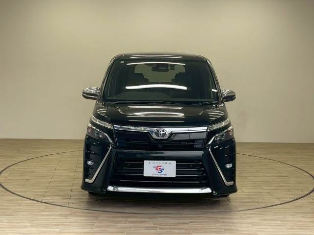 トヨタ ヴォクシー