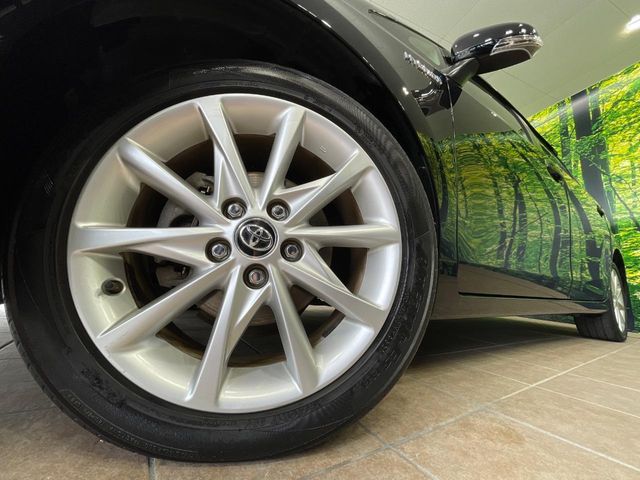 トヨタ プリウスα