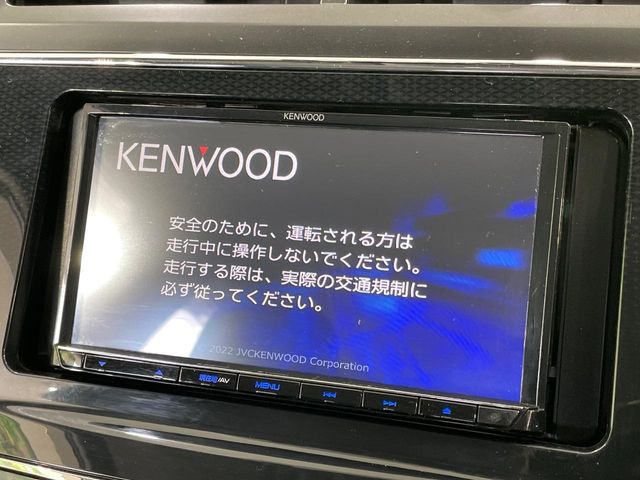 トヨタ プリウスα