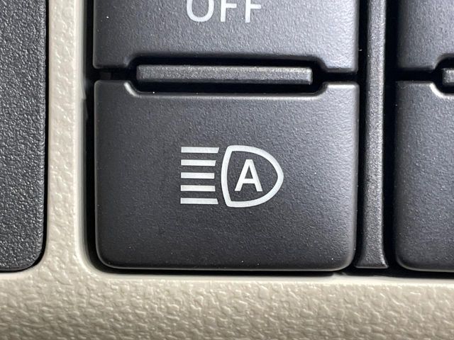 ダイハツ キャスト